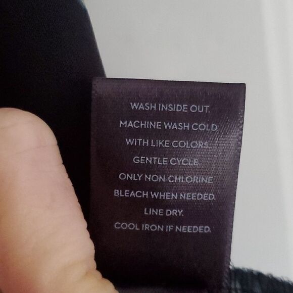 SimplyVera Button Down Blouse - Picture 7 of 8